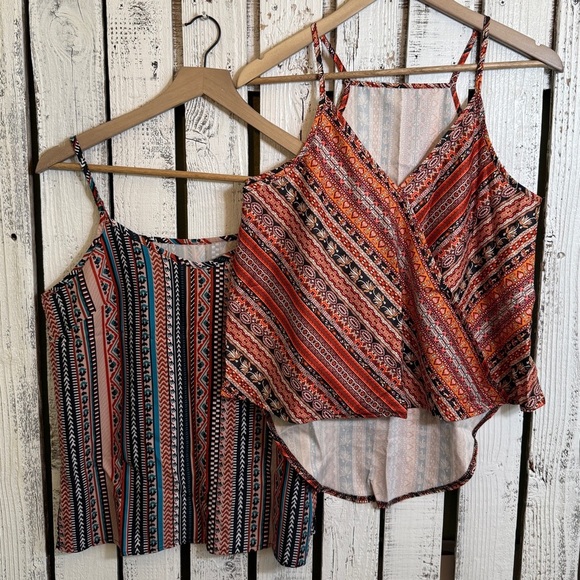 Set Of 2 Western Print Sleeveless Tops Women’s Size Small Multicolor Lightweight - Picture 1 of 11